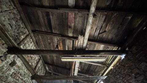 Konstrukcja dachu widoczna od wnętrza