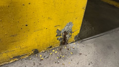 Miejscowy ubytek otuliny betonowej
