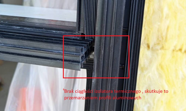 Fragment połączenia profili wskazany w dokumentacji oceny.