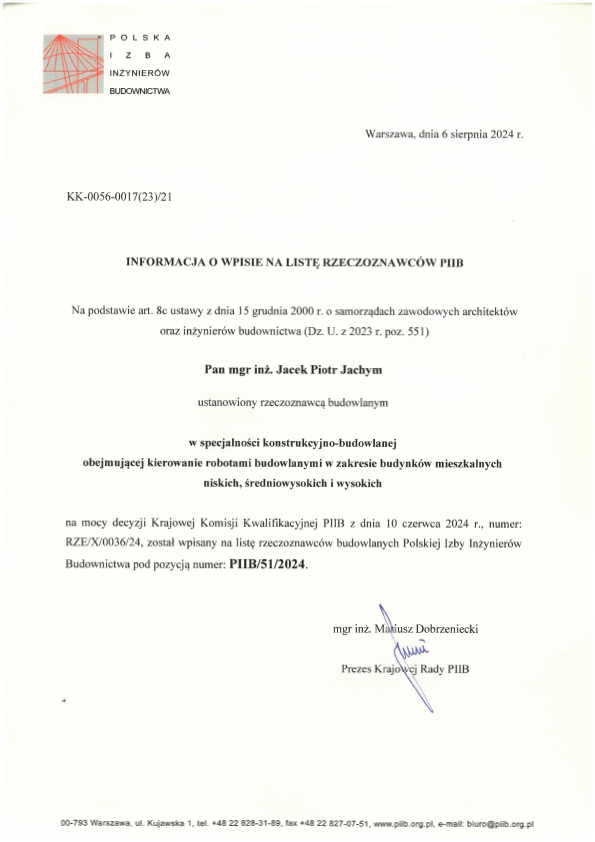 Odsłonięte fragmenty izolacji w przestrzeni poddasza.